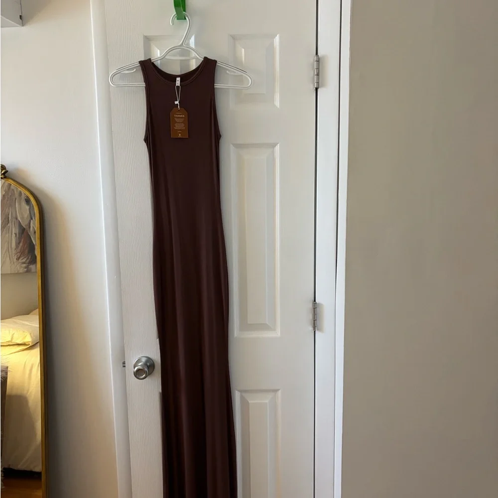 ReoRia Chocolate Brown Sleeveless Maxi Dress - Picture 1 of 5